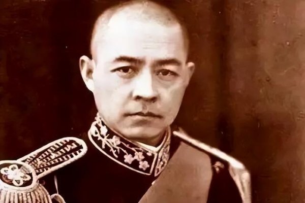 日富农优配 抗日名将张自忠身中七弹殉国，毛主席题词“尽忠报国”，3个月后夫人随他而去！