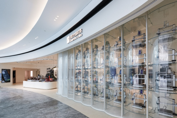 申银策略 拓竹开出全球首家3D打印店，国庆假期每天迎客近2万人次